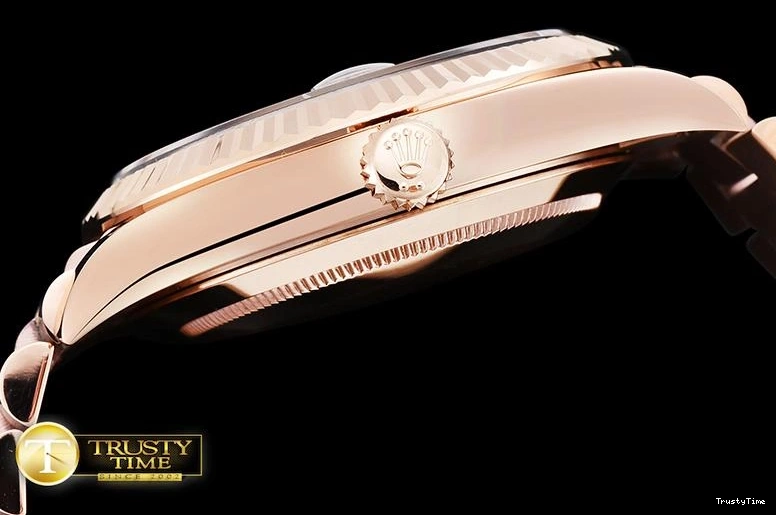 0329 Premium RDD0208D – DayDate 40mm 678